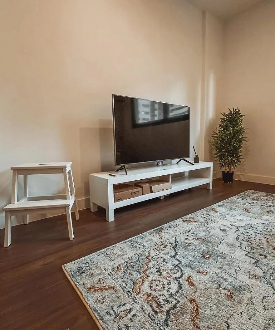 Valdebebas Con Garaje Gimnasio Y Piscina Apartment Madrid