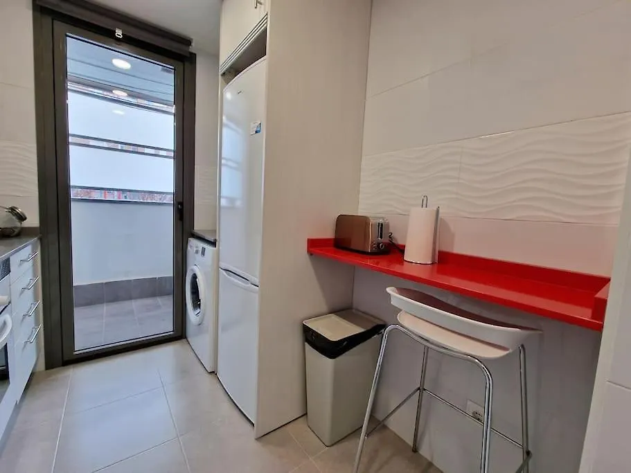 Valdebebas Con Garaje Gimnasio Y Piscina Apartment Madrid