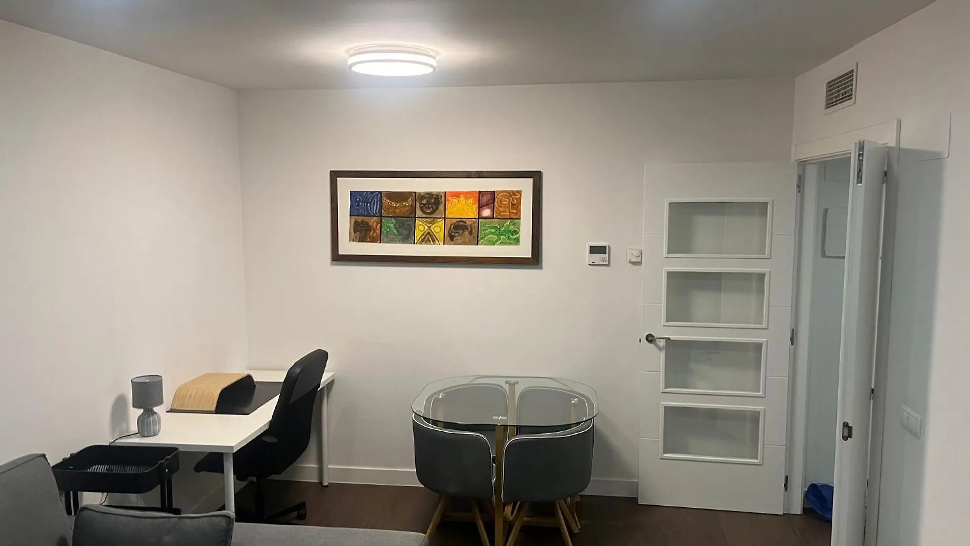 Apartamento Valdebebas Con Garaje Gimnasio Y Piscina Madrid